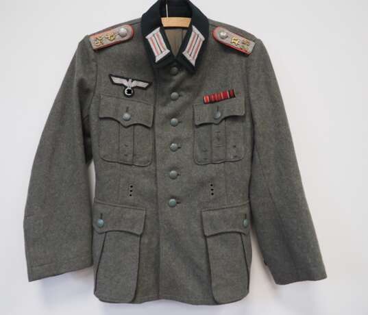 Wehrmacht: Feldbluse für einen Leutnant im Panzerregiment 25. - фото 1