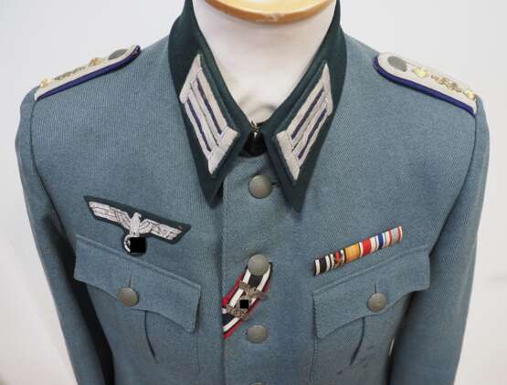 Wehrmacht: Feldbluse für einen Stabsarzt. - Foto 2