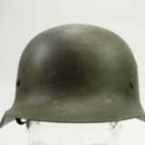 Wehrmacht: Stahlhelm M42 - 1 Emblem. - фото 2