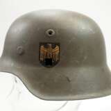 Wehrmacht: Stahlhelm M42 - 1 Emblem. - фото 3