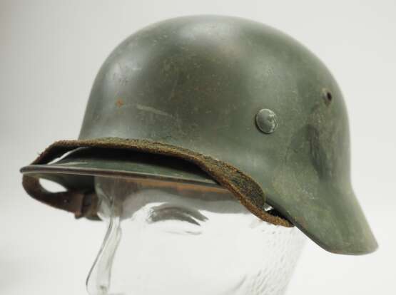 Wehrmacht: Stahlhelm M40. - photo 1