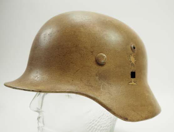 Wehrmacht: Stahlhelm M40 Afrikakorps. - фото 1