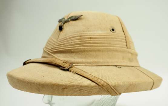 Luftwaffe: Tropenhelm. - photo 1