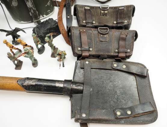 3. Reich: Lot Militaria. - photo 4