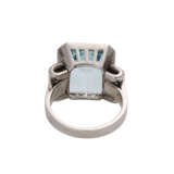 Ring mit Aquamarin, ca. 11 ct, flankiert von 4 Brilliant - фото 4