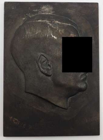 Adolf Hitler Plakette. - photo 1