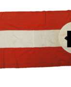 Overview. NSDAP: Gebäude-Fahne 310 x 72 cm, Spiegel Ø 42 cm.