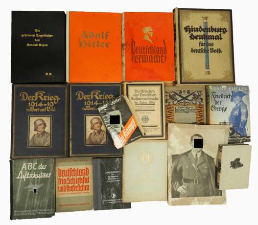 3. Reich: Lot Literatur. - Foto 1