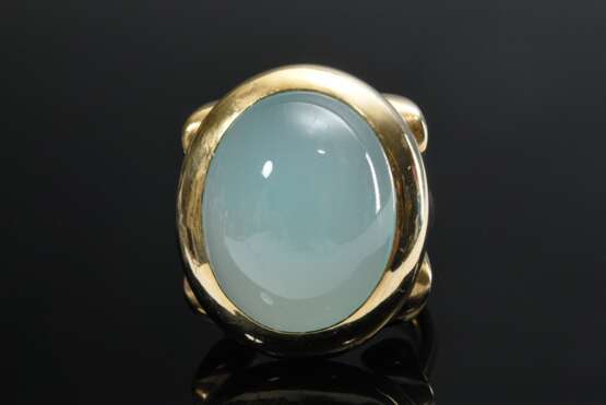 Tamara Comolli "Glam Hippie" Gelbgold 750 Ring mit großem Chalcedon Cabochon auf geschwungener Fassung, sign., 33,6g, Gr. 56, Ringkopf 20x17mm - Foto 4