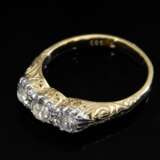 Gelbgold 585 Vorsteckring mit 3 Altschliff Diamanten (zus. ca. 0.70ct/SI/W) in floral gravierter Fassung, 3,6g, Gr. 53 - фото 1