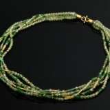 Fünfreihiges Edelstein Collier aus facettierten Peridots, Chromturmalinen, Tsavorithen, Citrinen sowie Glasröhrchen mit Gelbgold 750 S-Schließe und Elementen auf Drahtschnur gefädelt, L. 33,5cm, Ø 2-3,5mm - photo 1