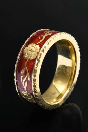 Gelbgold 750 „Jericho“ Ring aus der Bekenntnis Kollektion, rotes Feuer Emaille mit umlaufender Blattranke, Rosen-, Herz- und Kreuzdekor „Glaube, Liebe, Hoffnung“, Goldschmiede Ursula Heinicke, Hamburg, 16,3g, Gr. 58, gro… - Foto 1