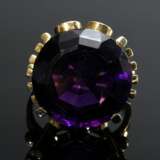 Hochaufgesetzter Gelbgold 585 Ring mit rund facettiertem Amethyst (ca. 12.9ct), Handarbeit um 1950, 11,2g, Gr. 54 - photo 4