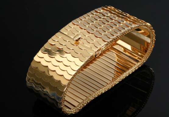 Elegantes Gelbgold 750 Schuppenarmband, 49,1g, 18,6x3cm, Tragespuren, Knicke - фото 1