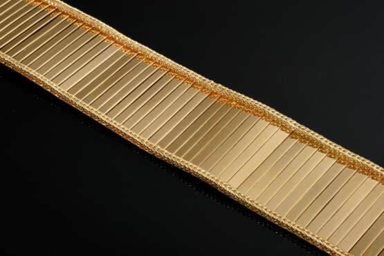 Elegantes Gelbgold 750 Schuppenarmband, 49,1g, 18,6x3cm, Tragespuren, Knicke - фото 5