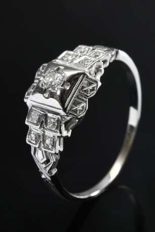 Weißgold 750 Ring mit Brillant und kleinen Achtkant Diamanten (zus. ca. 0.16ct/SI-P1/W), 1,8g, Gr. 58 - photo 1