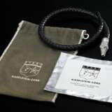 Kieselstein-Cord Collier mit geflochtenem Lederband und Silber 925 Krokodilkopf, am Hals sign./dat 1995, L. 56cm, in Original Beutel - Foto 4