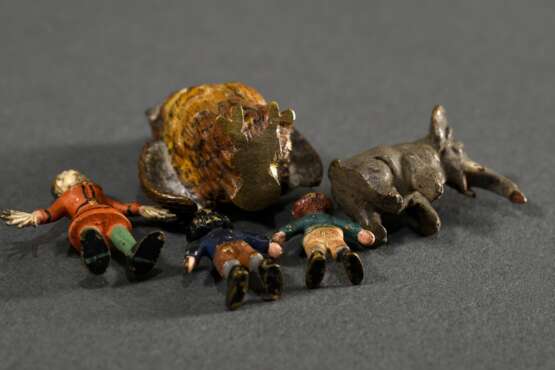 5 Diverse Wiener Bronze Miniaturen: Struwelpeter, Max & Moritz, Elefant und Uhu, H. 1,9-2,8cm, Farbabplatzungen - Foto 3