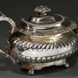 George II Teekanne mit opulent dekoriertem Korpus, MZ: Joseph Angell I, London 1816, Silber 925, 809g, H. 14,5cm - photo 8