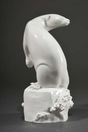 Meissen Figur "Fischotter", Entw.: Max Esser 1926, Weißporzellan, Jubiläumsmarke 1710/1960 Modellnr.: A.1221, Jahreszeichen: 1960, H. 24cm - Foto 2