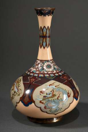 Bauchige japanische Cloisonné Vase "Drachen und Phönixe" in feiner Ausarbeitung, Anfang 20.Jh., H. 19cm - Foto 1