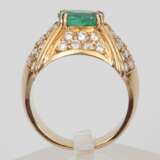 Yellow gold ring with 48 diamonds and 1 natural emerald Gold Other style 21th century - photo 12