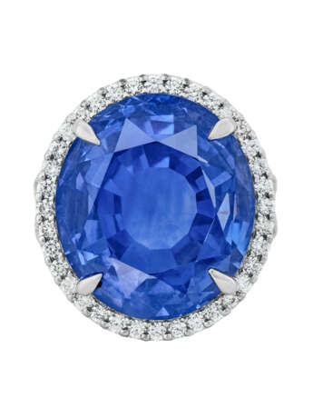 SAPPHIRE AND DIAMOND RING - photo 1