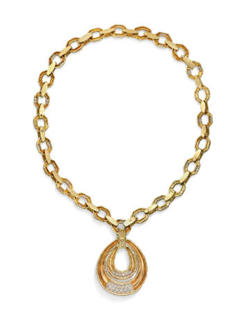 VAN CLEEF & ARPELS DIAMOND NECKLACE - photo 4