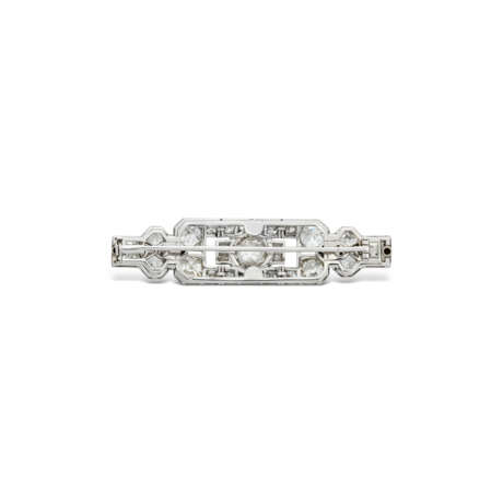 CHAUMET ART DECO DIAMOND AND ROCK CRYSTAL SAUTOIR - photo 10