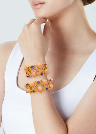 VAN CLEEF & ARPELS SUITE OF CORAL AND AMETHYST `R&#201;SILLE` JEWELLERY - photo 5