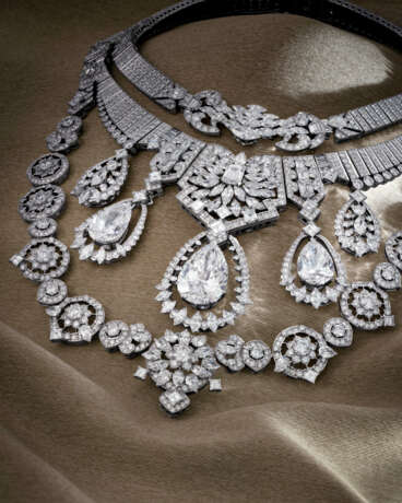 THE MAHARAJA NECKLACE MAGNIFICENT VAN CLEEF & ARPELS DIAMOND TRANSFORMABLE NECKLACE AND EARRINGS - фото 2