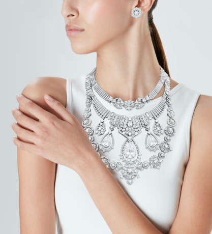 THE MAHARAJA NECKLACE MAGNIFICENT VAN CLEEF & ARPELS DIAMOND TRANSFORMABLE NECKLACE AND EARRINGS - фото 4