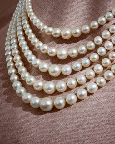 NATURAL PEARL AND DIAMOND NECKLACE - фото 2