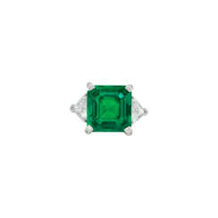 VILLA EMERALD AND DIAMOND RING