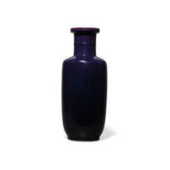 A RARE AND LARGE AUBERGINE-GLAZED ROULEAU VASE