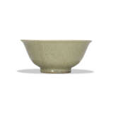 A RARE CARVED LONGQUAN CELADON ‘FLORAL’ BOWL - photo 1