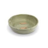 A LONGQUAN CELADON BISCUIT RESERVED AND CARVED `FISH POND` BASIN - photo 3