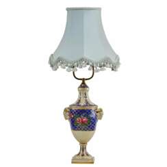 Table lamp with porcelain.