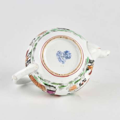 Kuznetsovs porcelain teapot. - photo 5