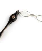 Аксессуары. Silver French tortoiseshell lorgnette.