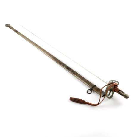 Shaped sword with a steel hilt and scabbard. - Foto 3