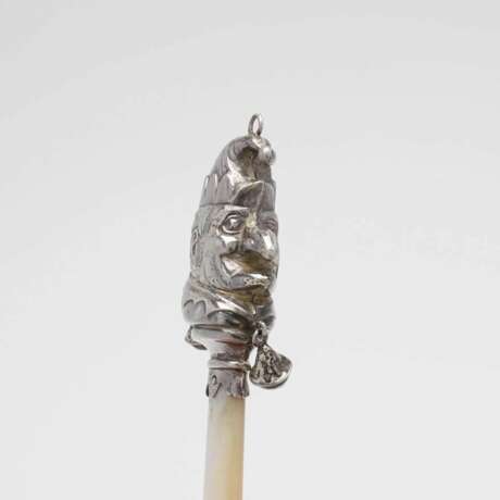 English silver rattle "Jester". - Foto 4