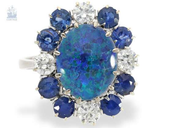 Ring: äußerst attraktiver und außergewöhnlicher vintage Blütenring mit Opal-, Saphir- sowie Brillantbesatz - photo 1