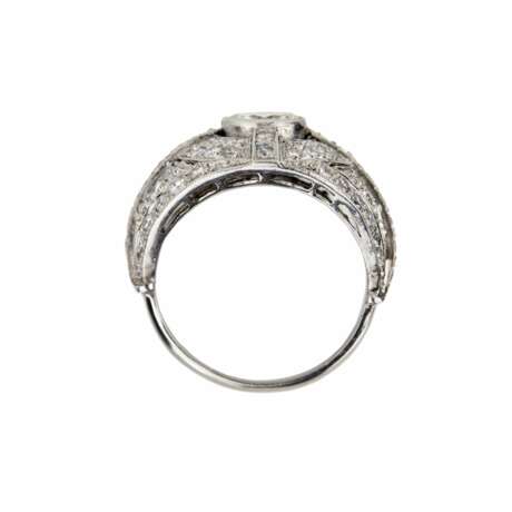 Cocktail ring in platinum with diamonds, Art Deco style. 20th century. - фото 5