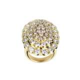 18K yellow gold ring with diamonds. - фото 1