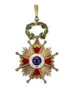 Médailles. Badge of the Spanish Order of Isabella the Catholic, second class.