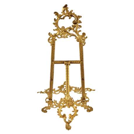 Table easel in gilded bronze in the Rococo style. - photo 5