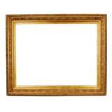 Gilded, wooden frame of classic design. 20th century. - Foto 2