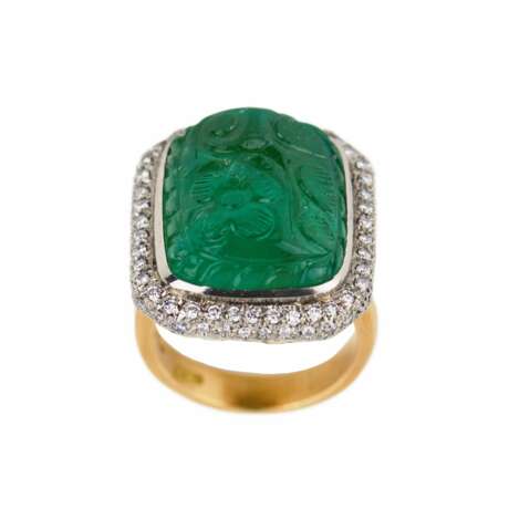 Impressive 18K gold ring with emerald and diamonds. - Foto 1