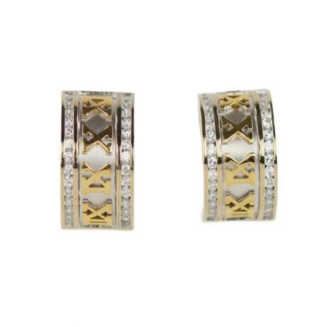 Ribbon, semicircular, two-tone gold earrings, 750 assay value, with diamonds. 13.28 gr. - фото 1